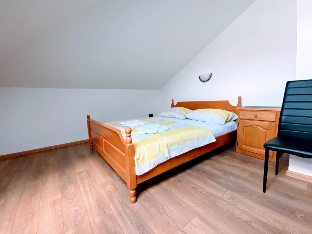 Motel Vujeva ليفنو المظهر الخارجي الصورة