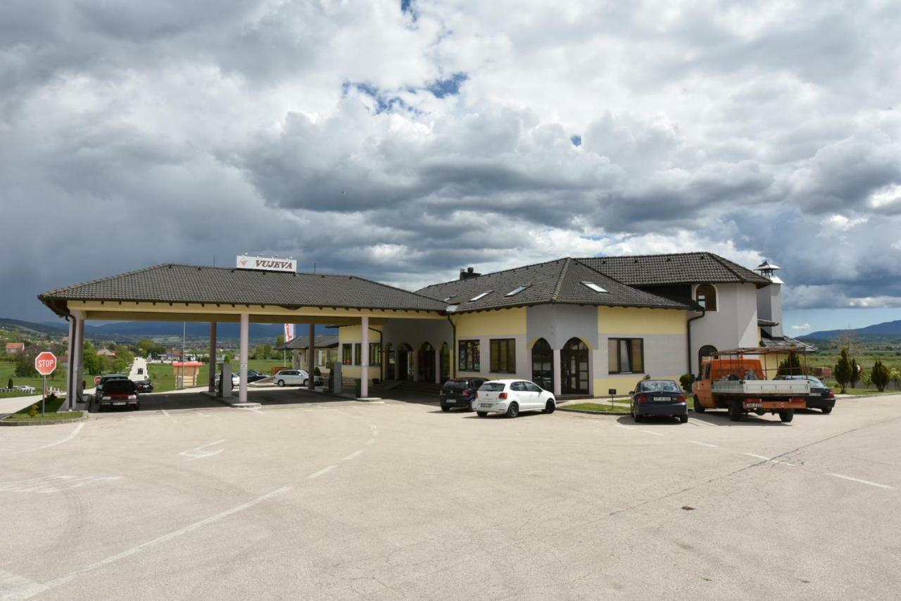 Motel Vujeva ليفنو المظهر الخارجي الصورة