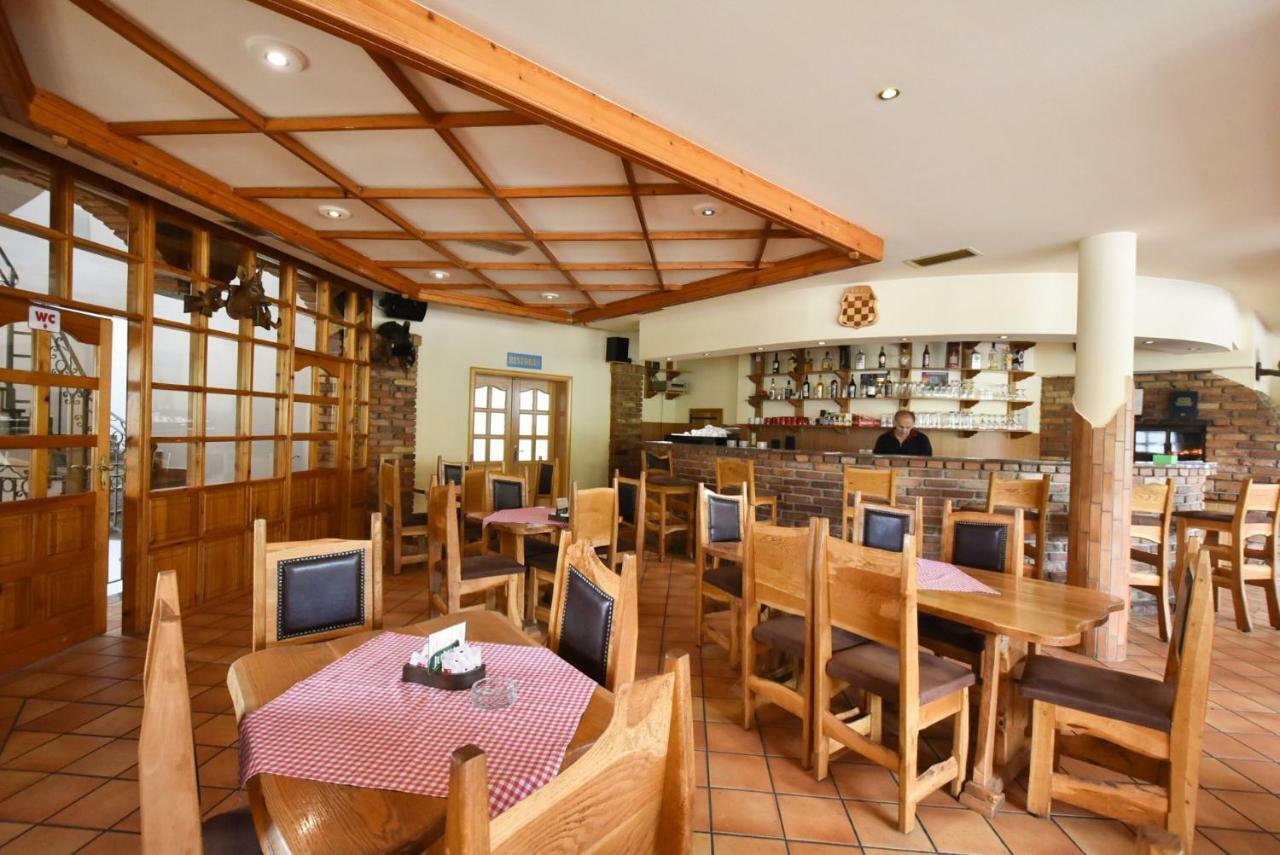 Motel Vujeva ليفنو المظهر الخارجي الصورة